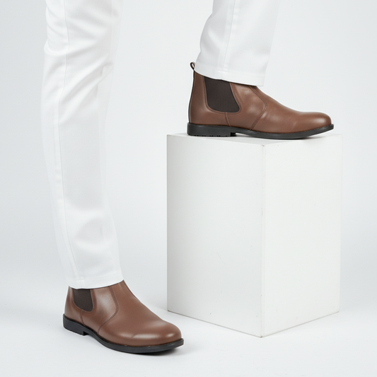 Elnoir Classic Chelsea Boot - Brown